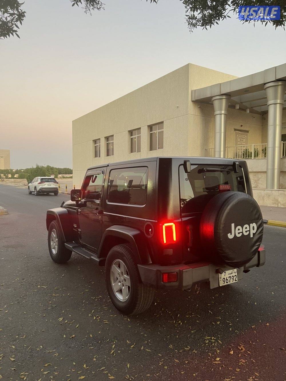 Jeep٢٠١٠5