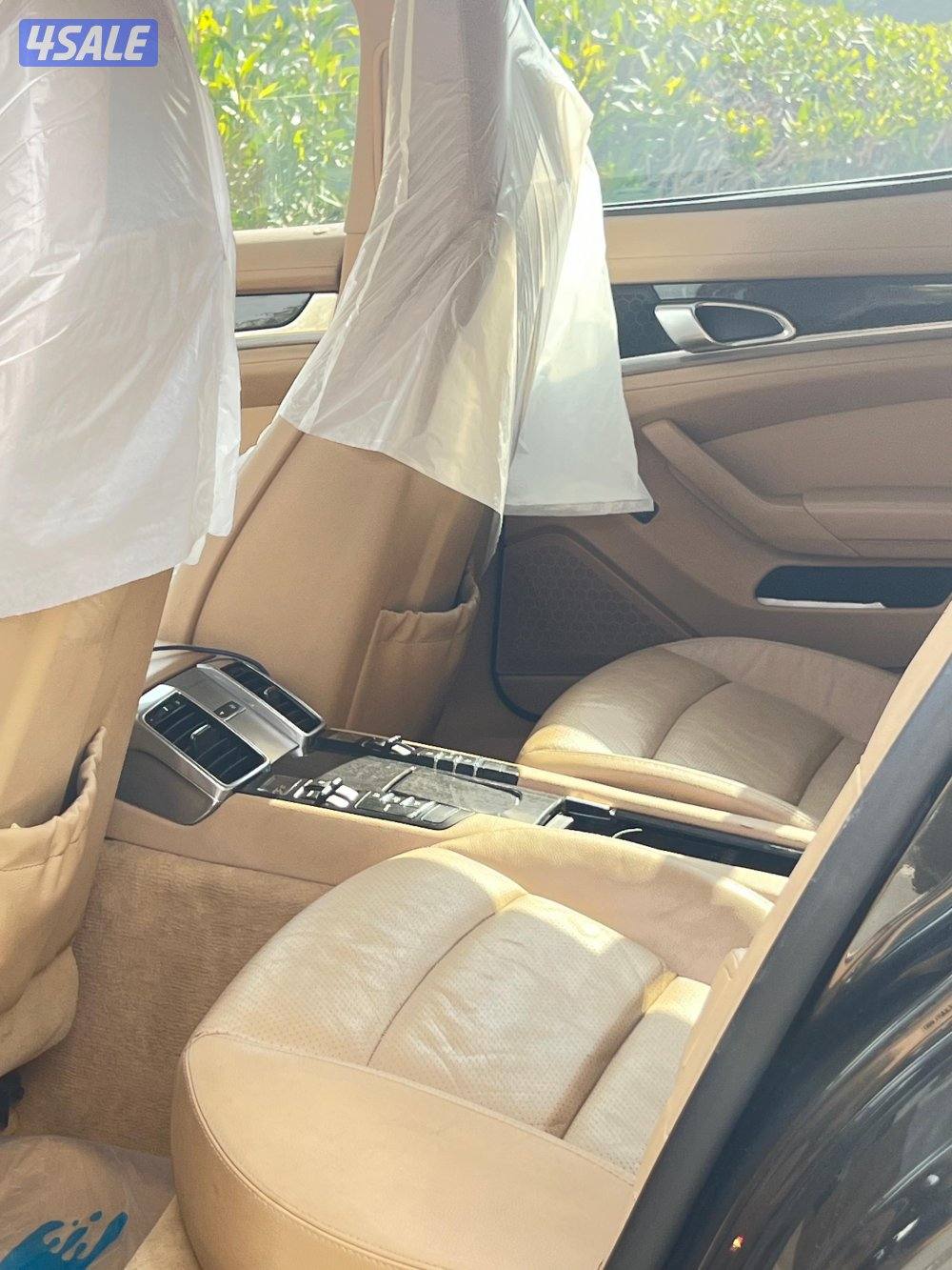 للبيع بورش باناميرا موديل  ٢٠١١ بحالة جيدة8