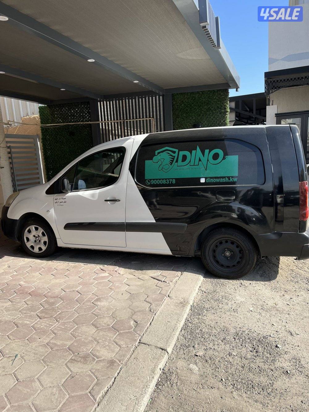 سيارة بيجو 2018  - مشروع غسيل سيارات متنقل مع الرخصة1