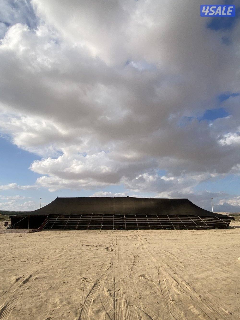 للبيع بيت شعر ٣٠/١٠0