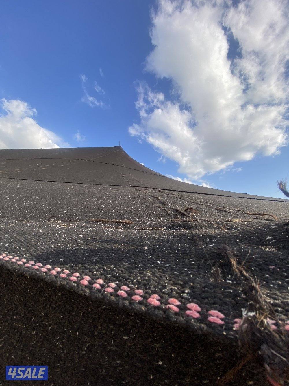 للبيع بيت شعر ٣٠/١٠5