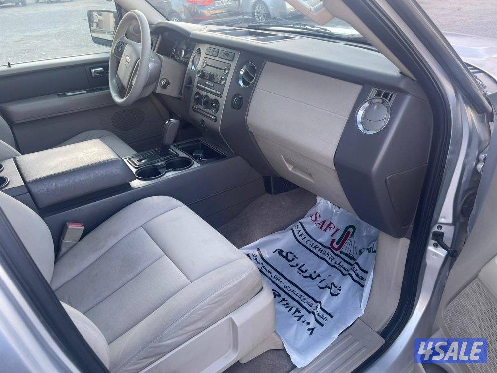 فورد اكسبدشن سلفر 2013 ، بحاله ممتازه لا تحتاج مصاريف ، سيرفيس منتظم7