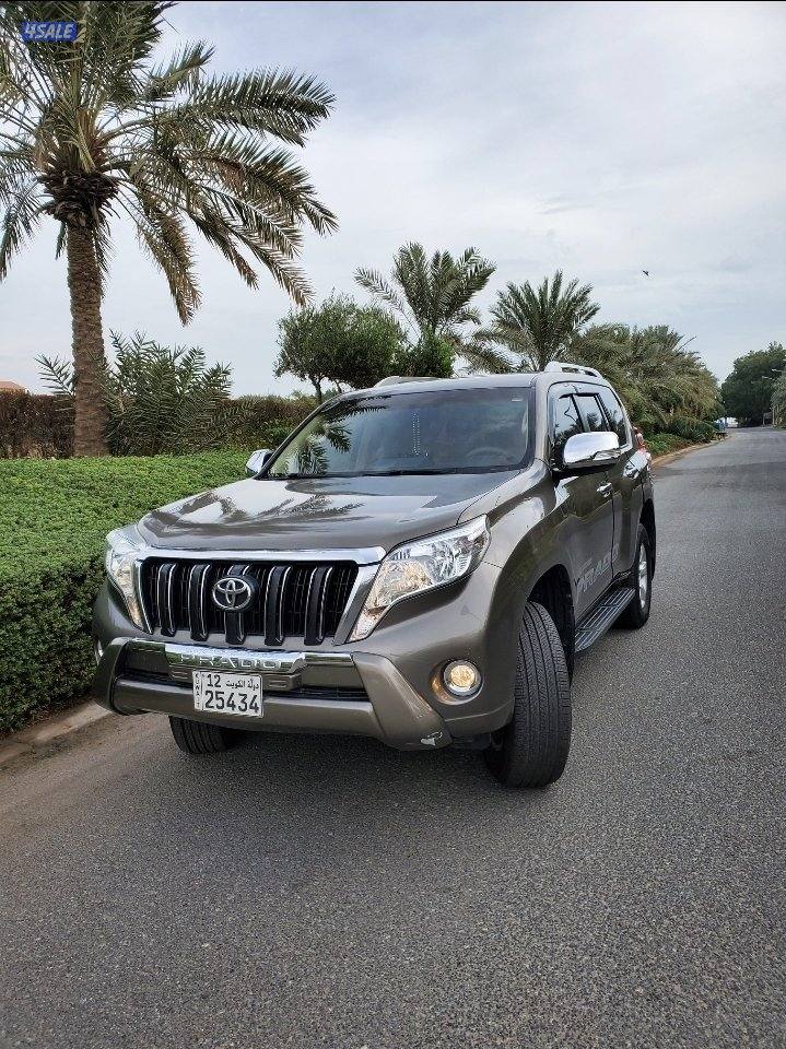 🚘 للبيع: تويوتا برادو TXL 📅 موديل: 20141