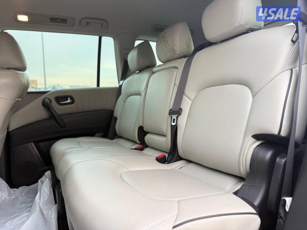 نيسان باترول 2022 المكينه الكبيره5