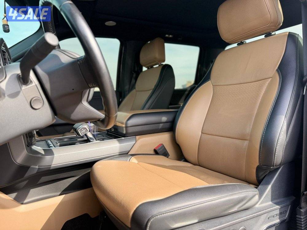 وانيت لاريت 2022 بحالة الوكاله6