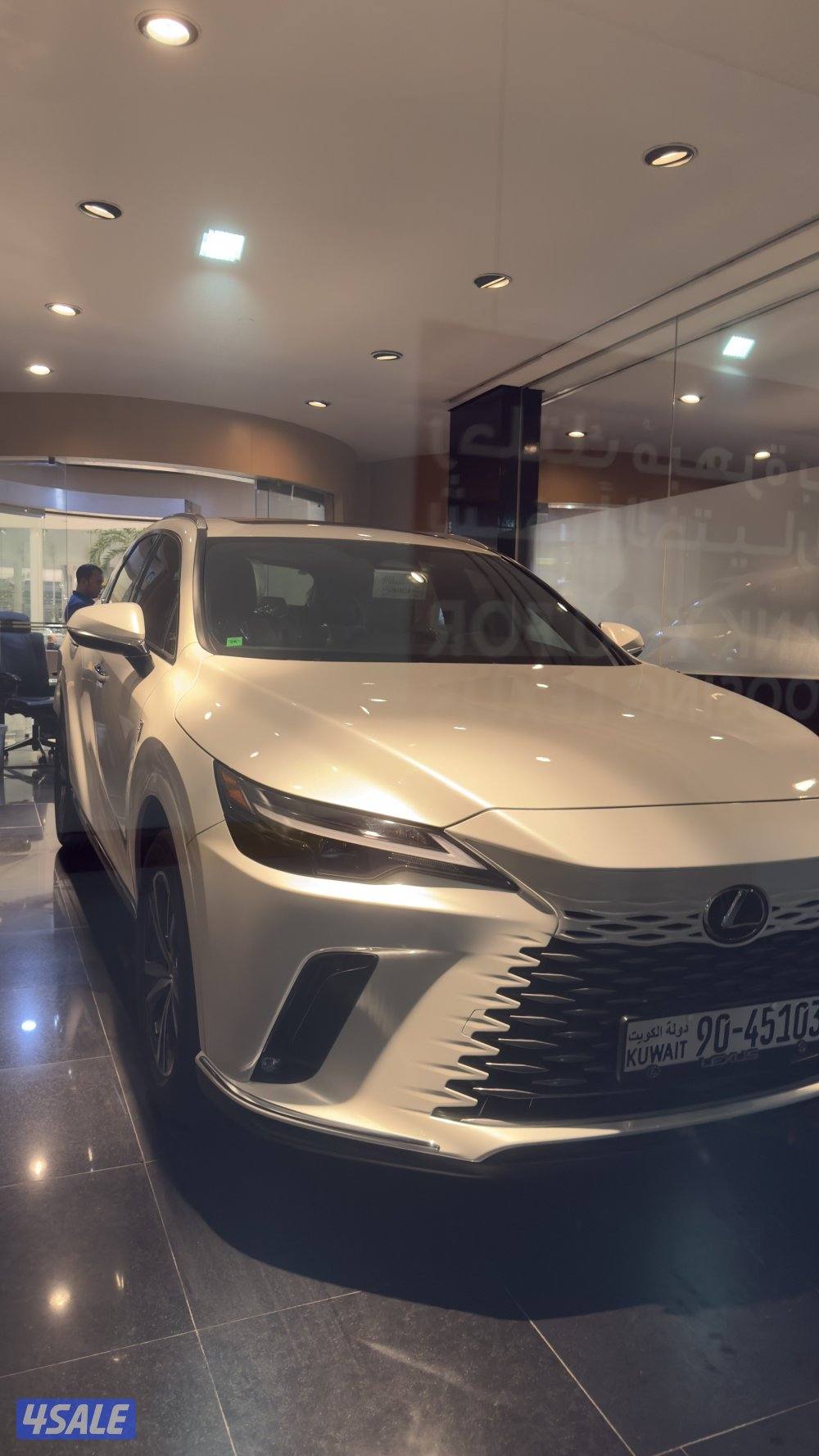 اصفار لكزس RX - 3500