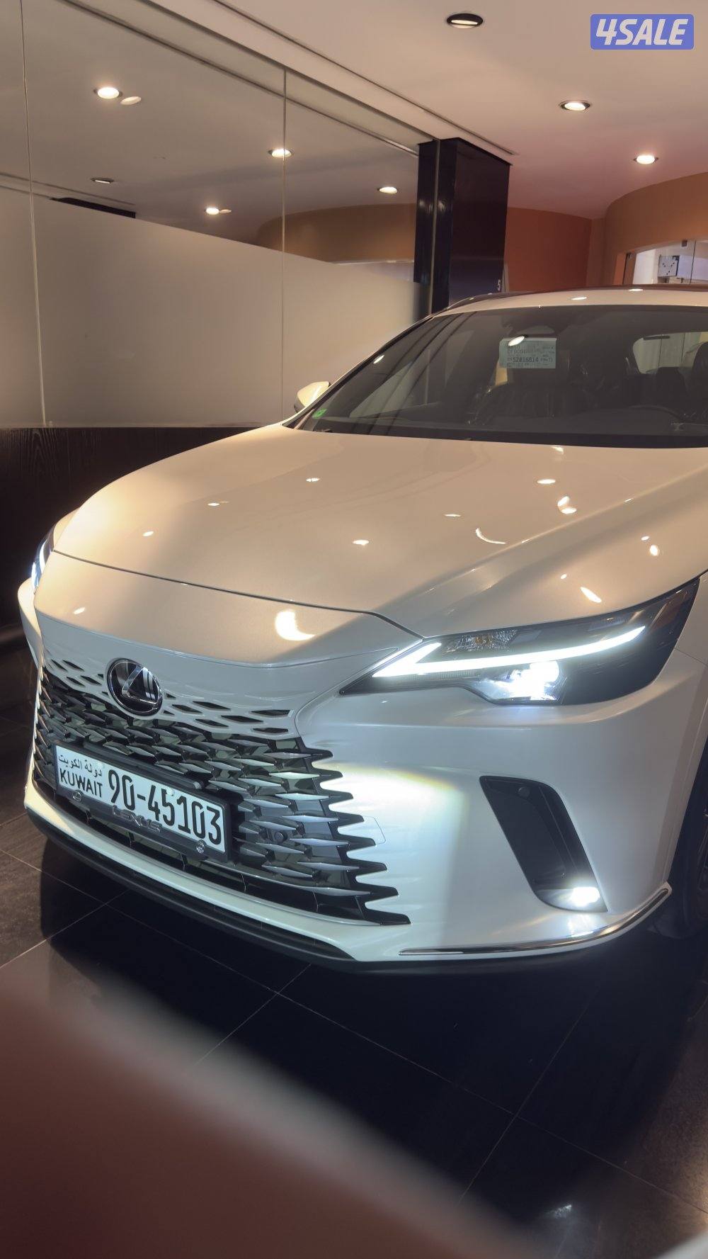 اصفار لكزس RX - 3501