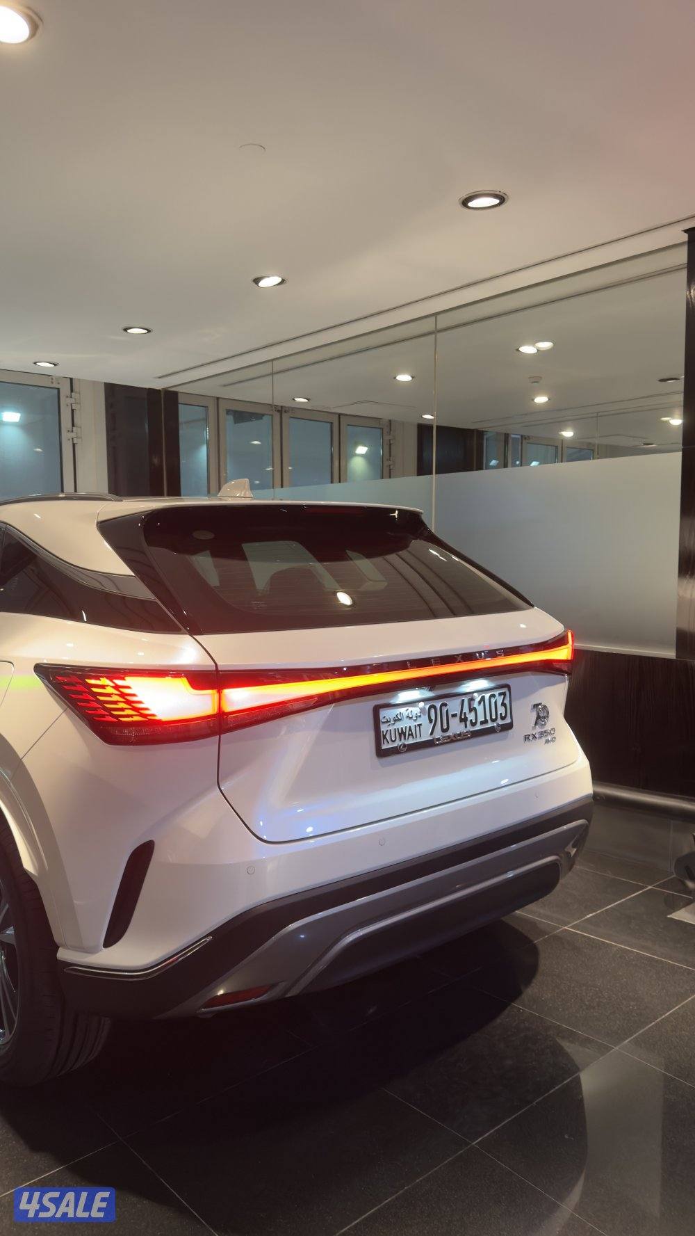 اصفار لكزس RX - 3502