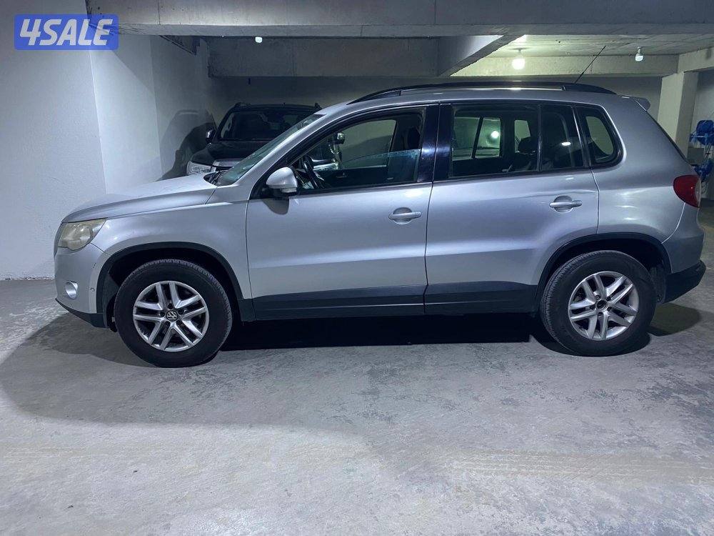 للبيع فولكس تيجوان موديل ٢٠١١0