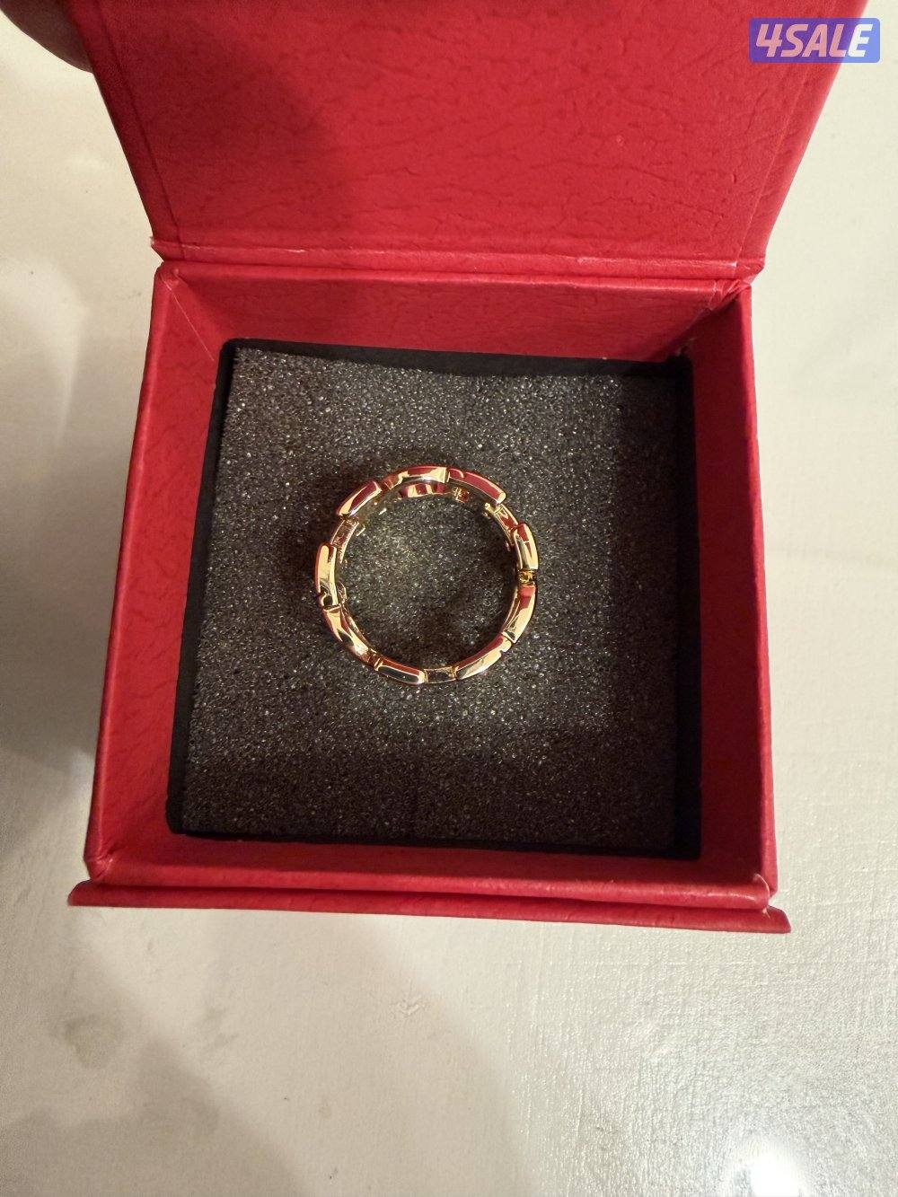 ring by CAROLINA HERRERA0