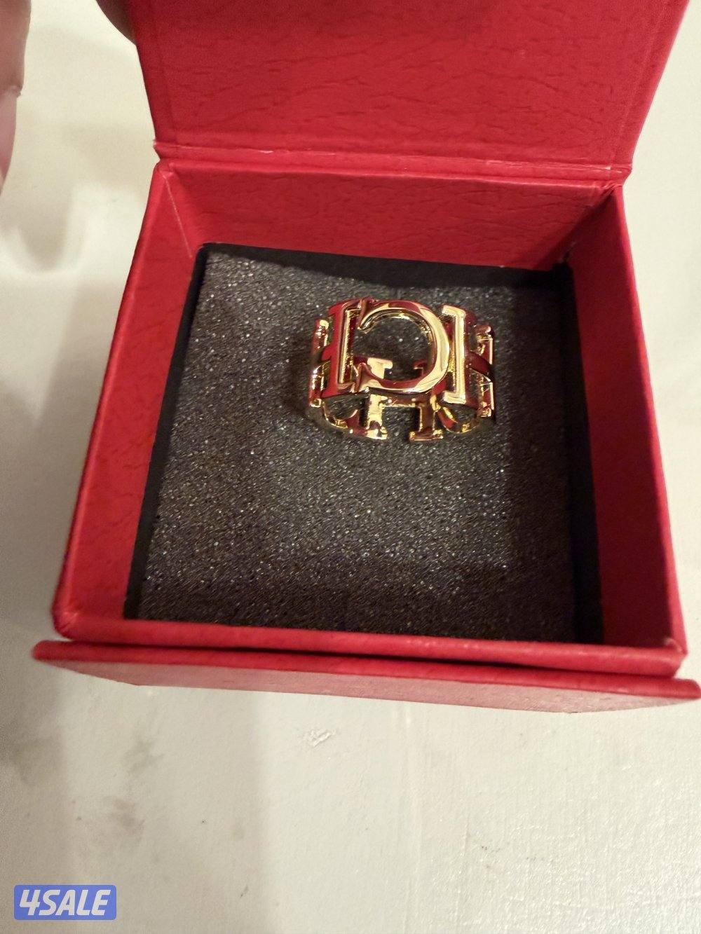 ring by CAROLINA HERRERA1