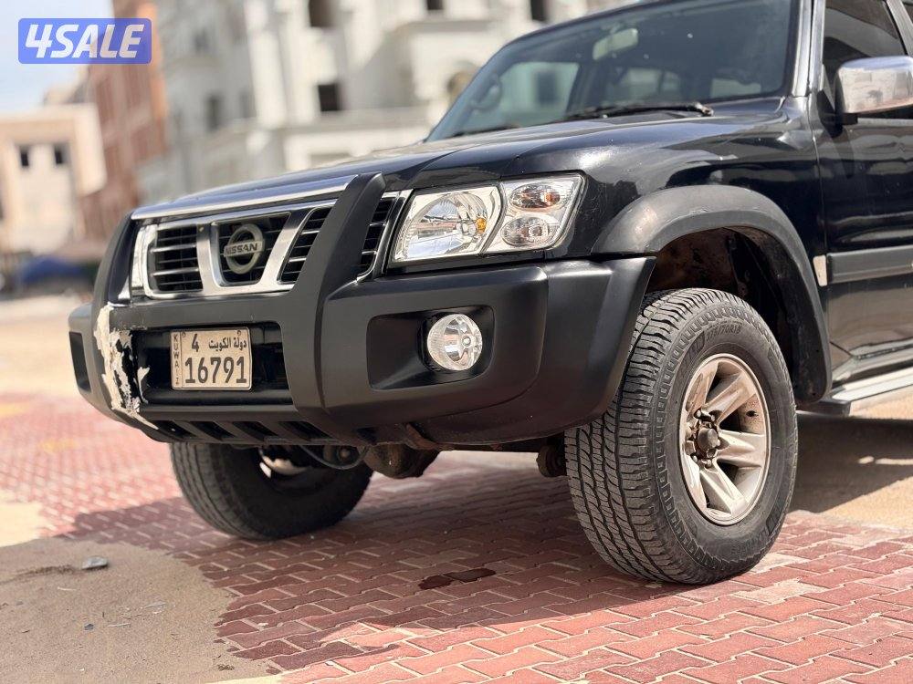 سفاري اسود 99 قير عادي مجدد 2004  بحاله جيده للجادين فقط لاهنتو2