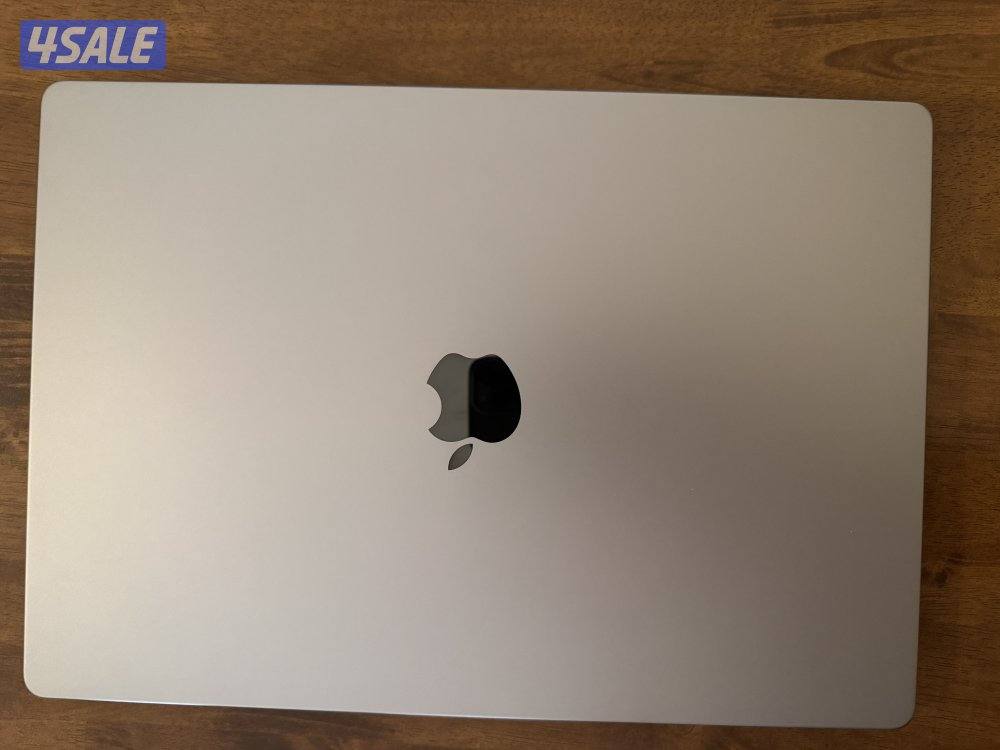 لابتوب ابل ماك بوك برو ام 2 شاشة 16 انش 16 جيجا رام بملحقاته والكرتون11