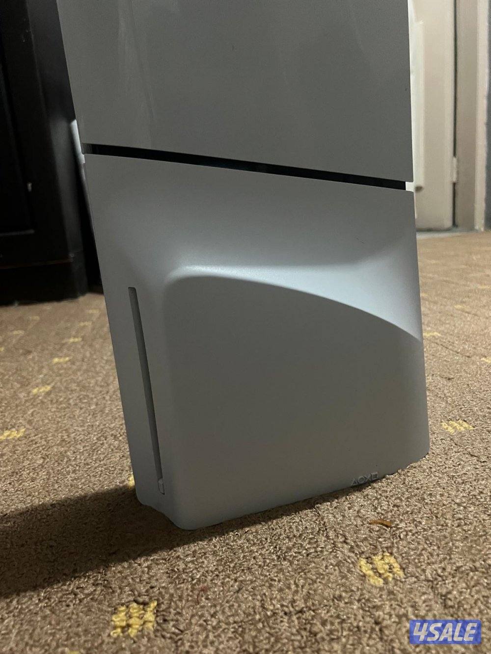 نشتري جميع انواع البلاستيشن فور وفايف حتي لو سكراب نشتريها4