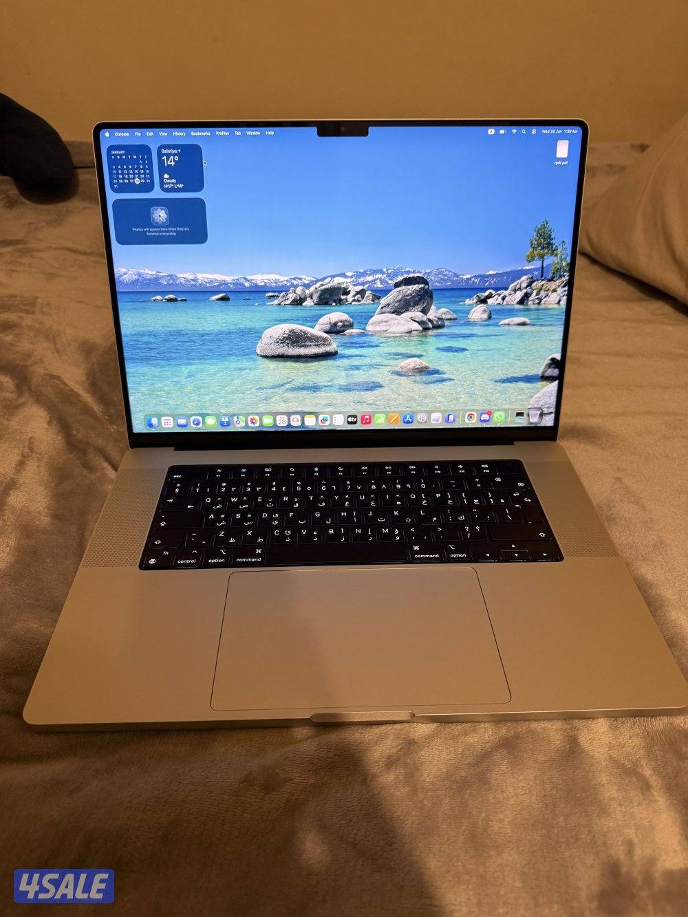 Macbook Pro M3 Pro 18GB RAM 512GB SSD 18 Core GPU 12 Core CPU7