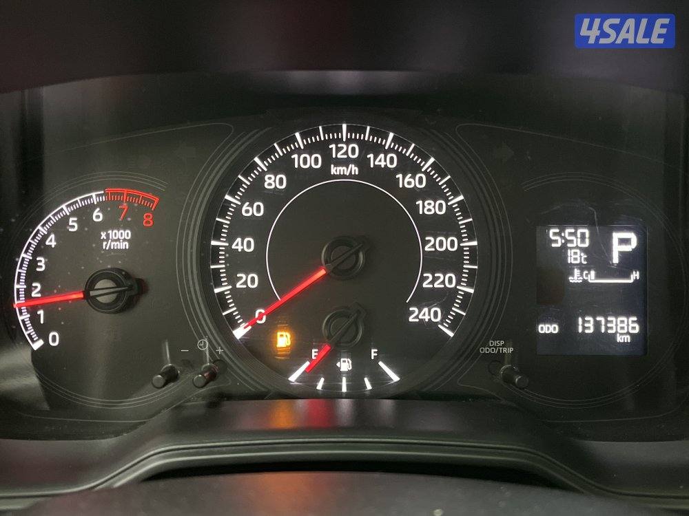 TOYOTA COROLLA 1.6L XLI STD OPTION7