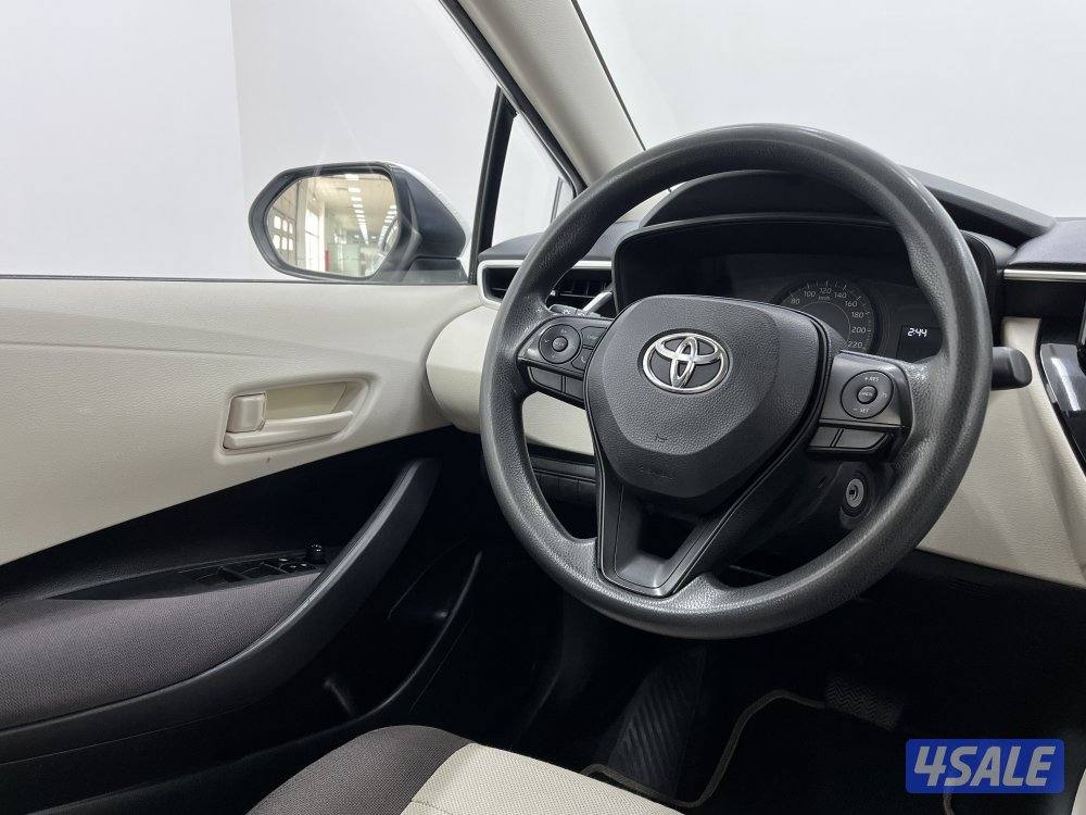 TOYOTA COROLLA 1.6L XLI STD OPTION12