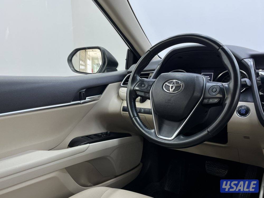 TOYOTA CAMRY Toyota CAMRY 202112