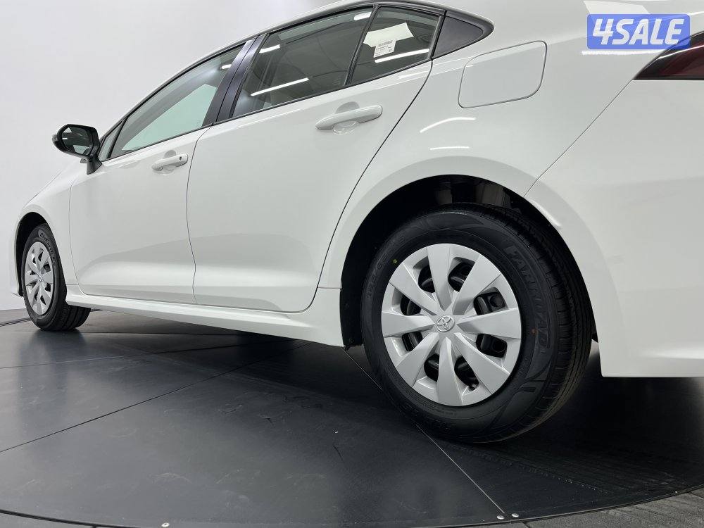 TOYOTA COROLLA 1.6L XLI STD OPTION9