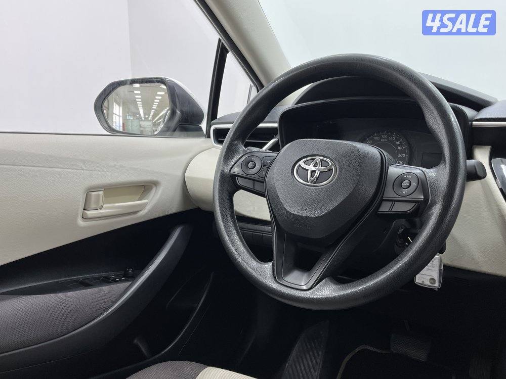 TOYOTA COROLLA 1.6L XLI STD OPTION12
