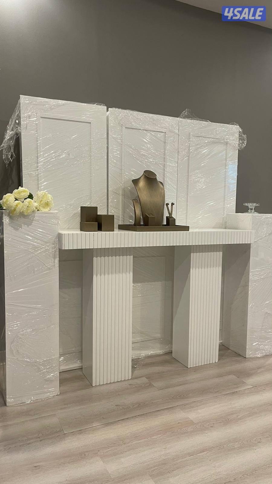 للبيع دزة مهر و كورنر عروس جديده غير مستخدمه مكونه من ٦ قطع2