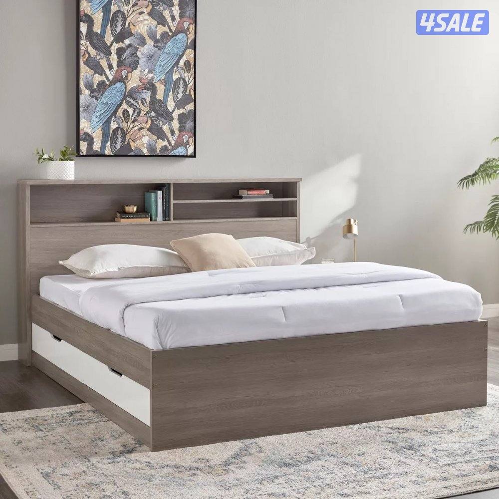 Bedroom + mattress + mirror1