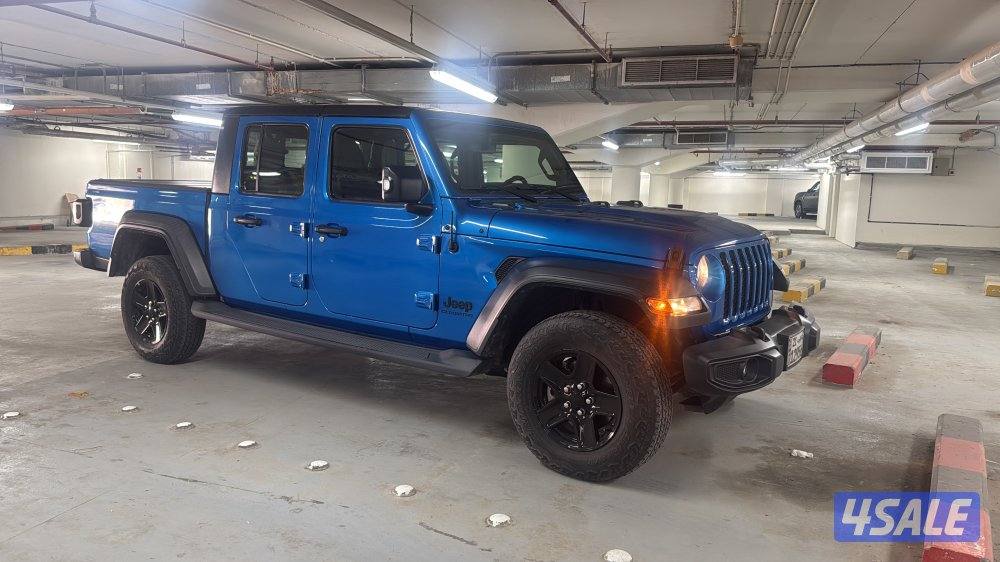 قلاديتر جيب1