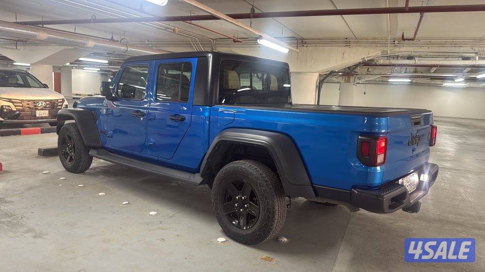 قلاديتر جيب2