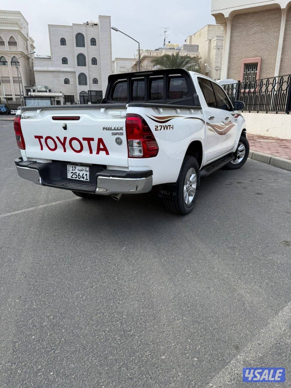 للبيع هايلكس ٢٠٢٠0