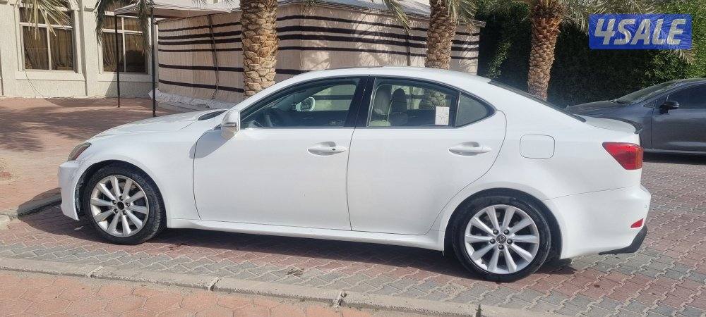 لكزس ٢٠٠٩ is 3000