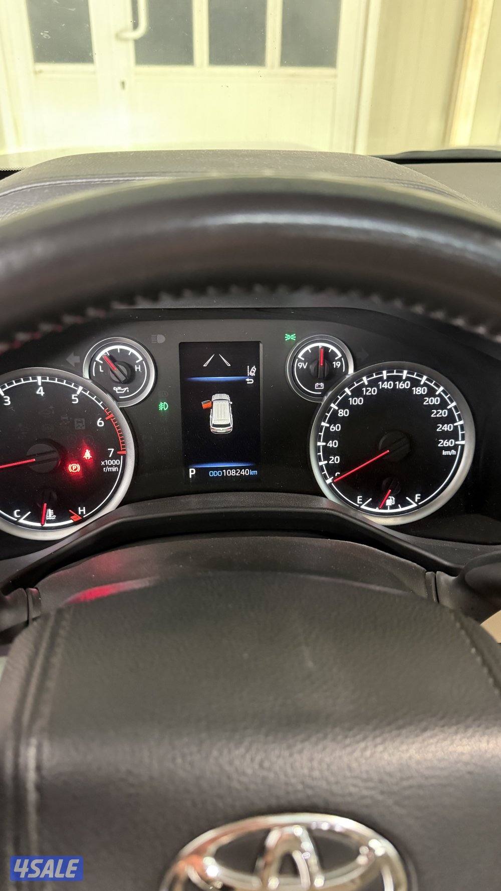 للبيع لاندكروزر الساير 20232