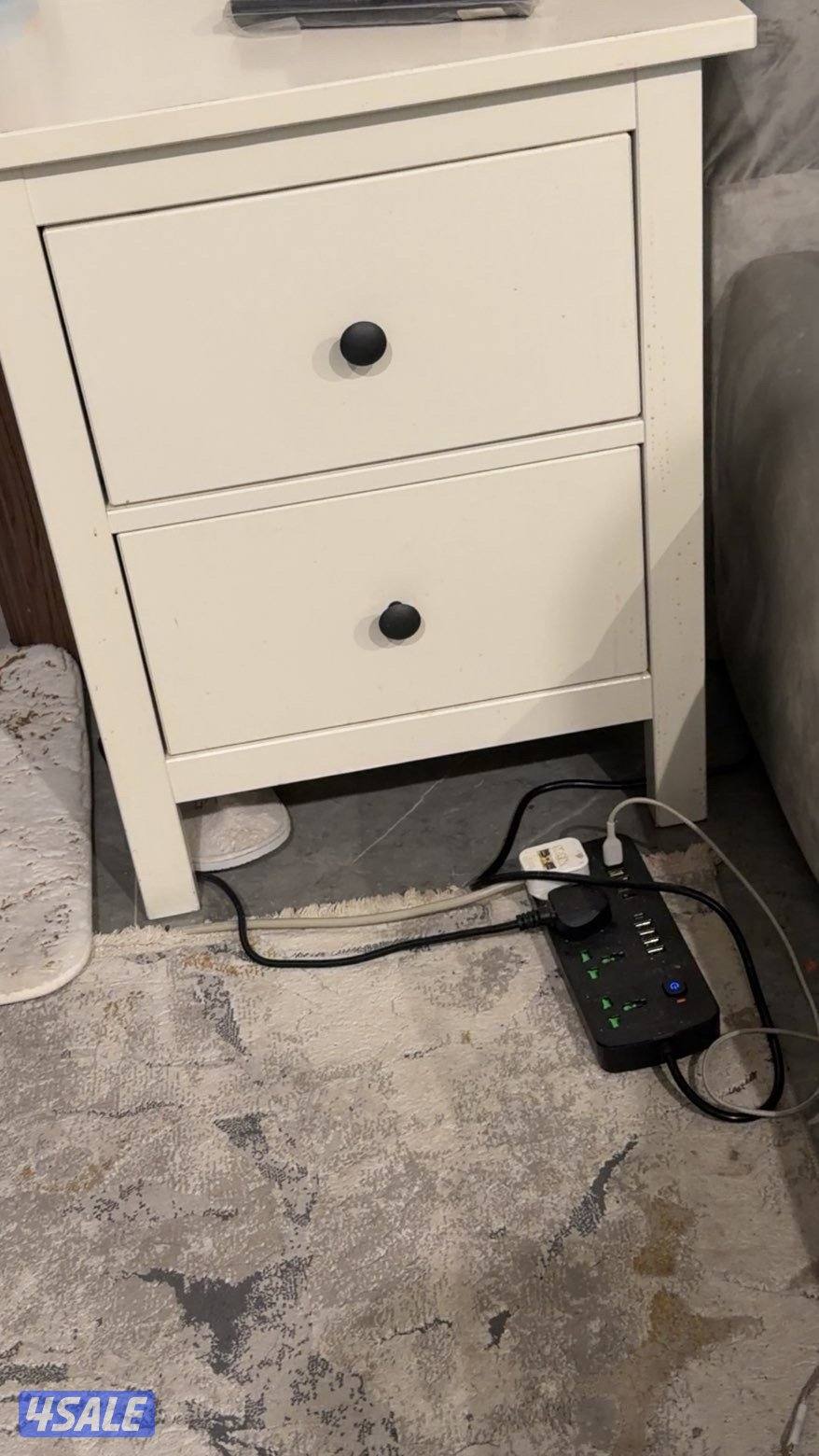 للبيع اثاث غرفه نوم كالجديد2