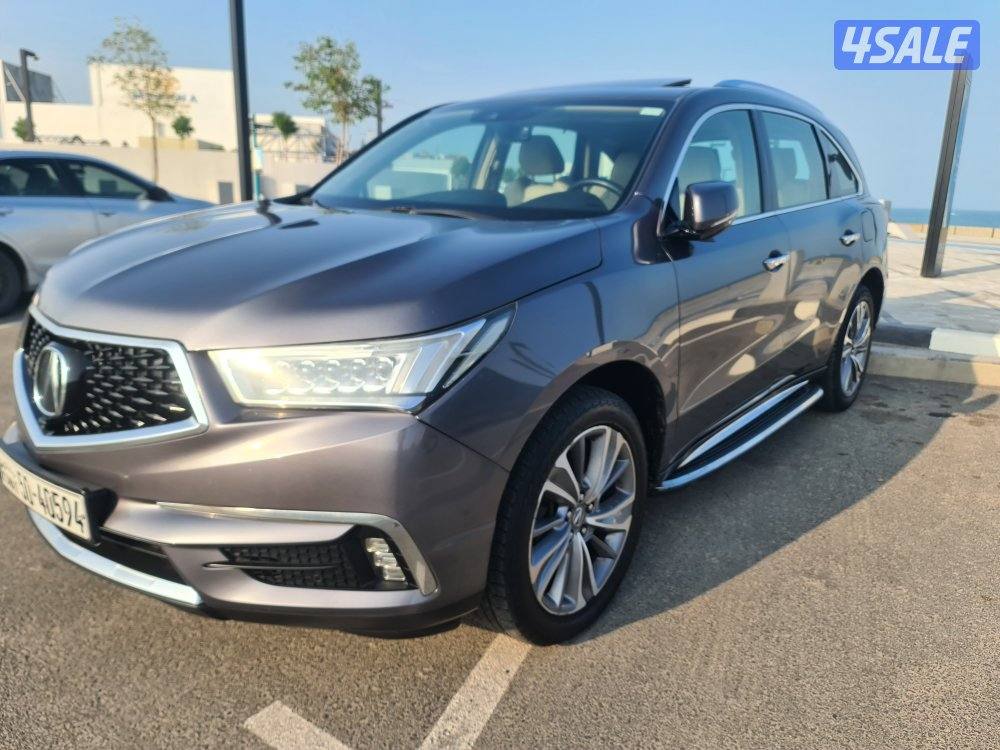 جيب اكورا MDX سنة 2018 صبغ وكالة ماعدا قطعه عداد 177 km7