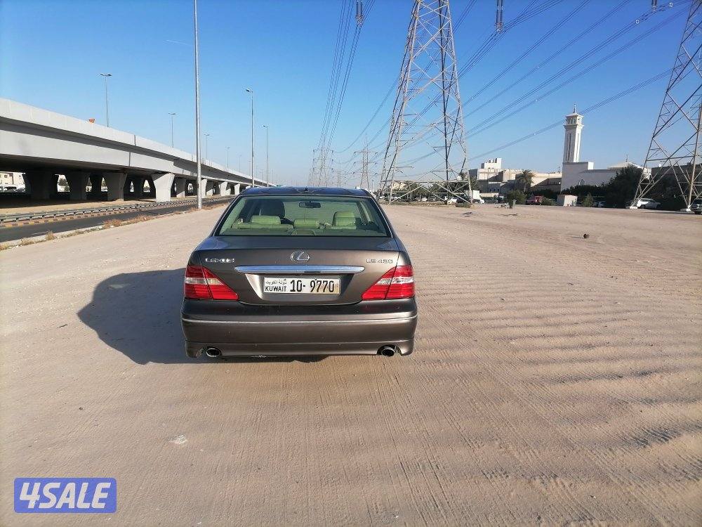 للبيع لكزس 2004 ls4302