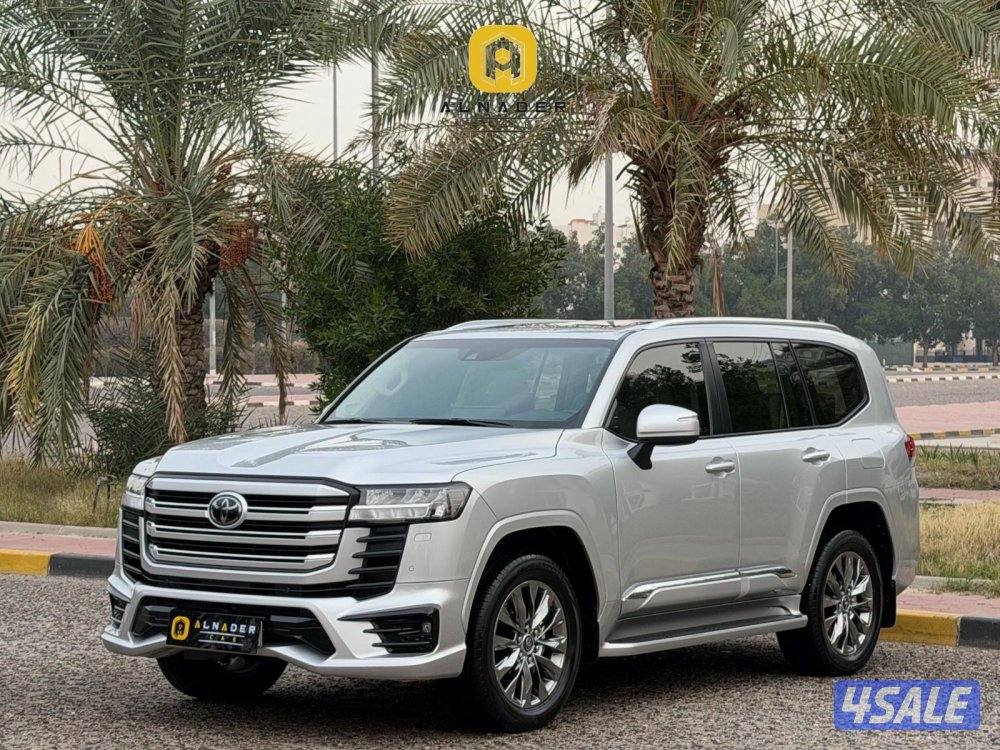للبيع لاندكروزر GX-R V6 AERO S موديل 2023 وارد الساير0