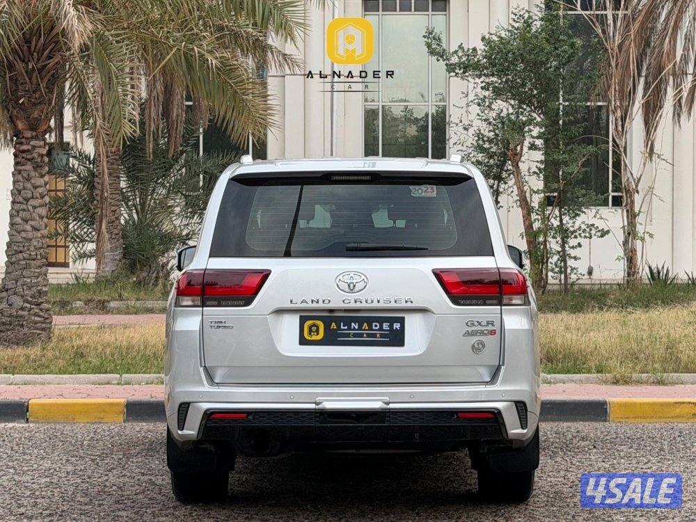 للبيع لاندكروزر GX-R V6 AERO S موديل 2023 وارد الساير4