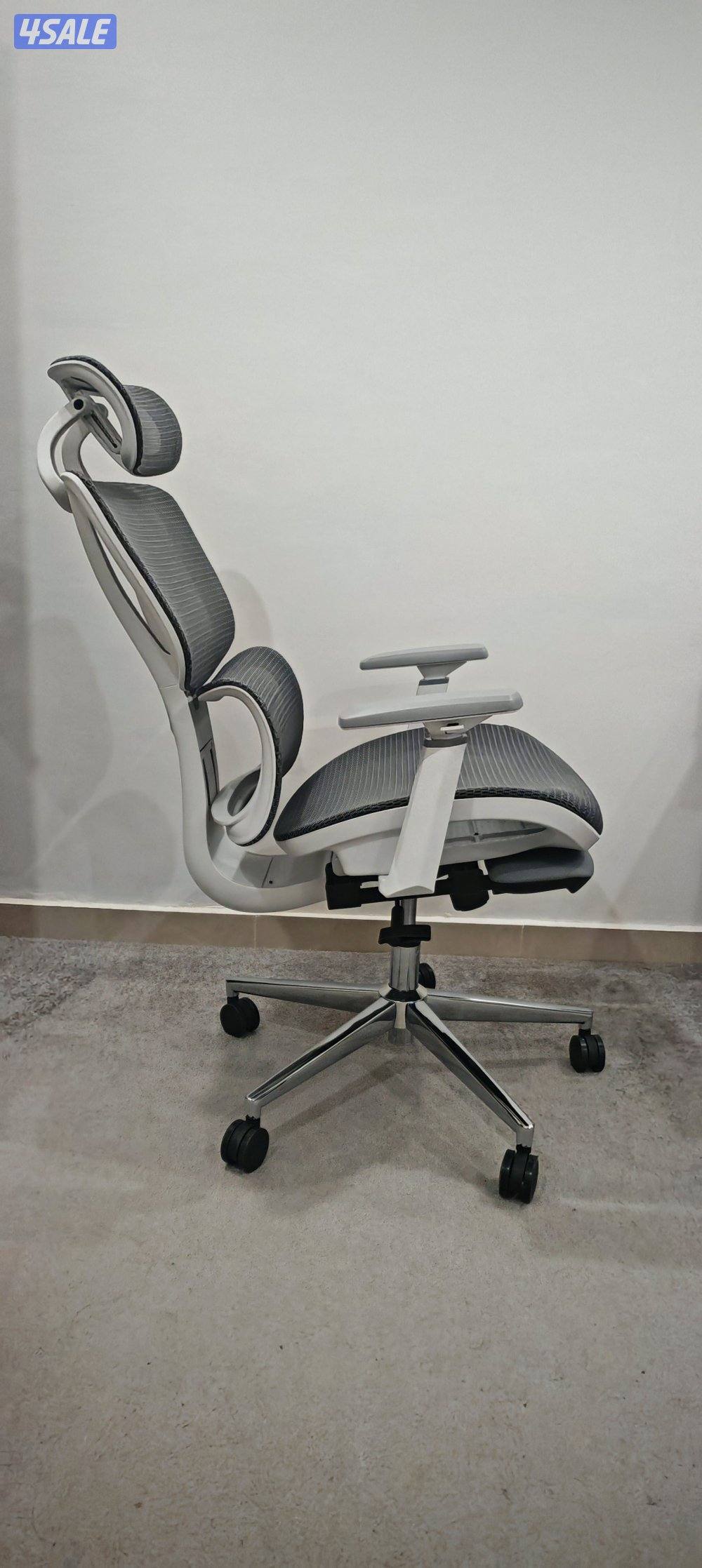 كرسي  طبي Black Bull0