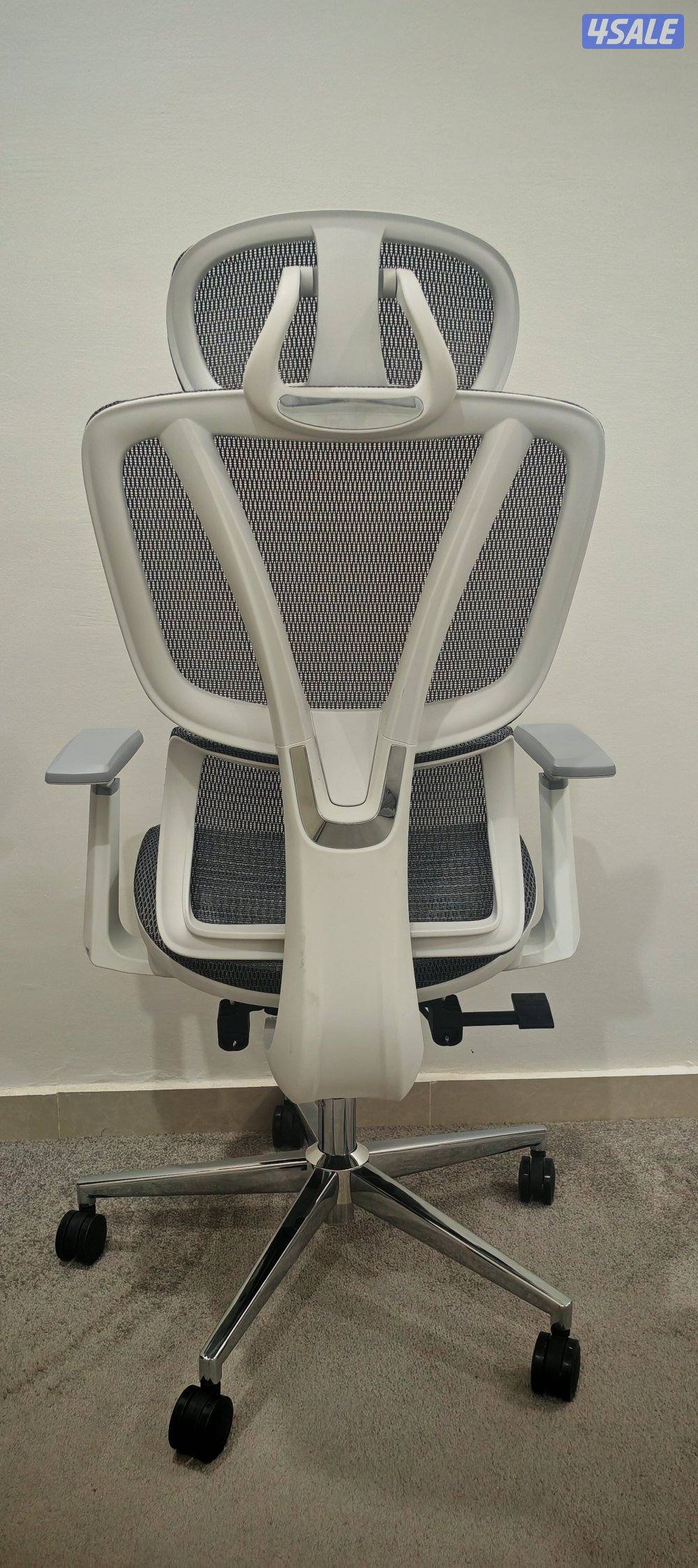 كرسي  طبي Black Bull3