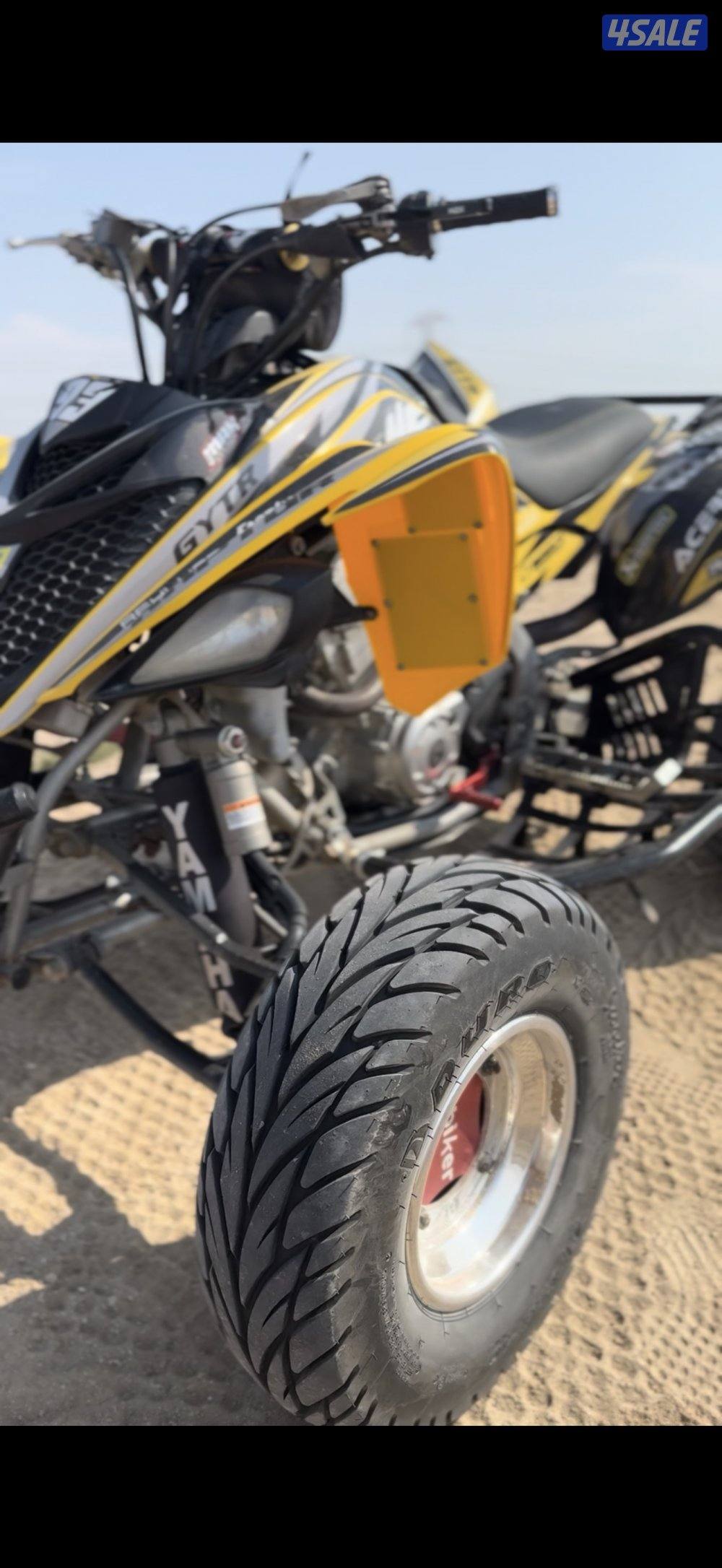 للبيع رابتر ٢٠١٤ عليه كفرات ١٦ اصليه مع عربانه2