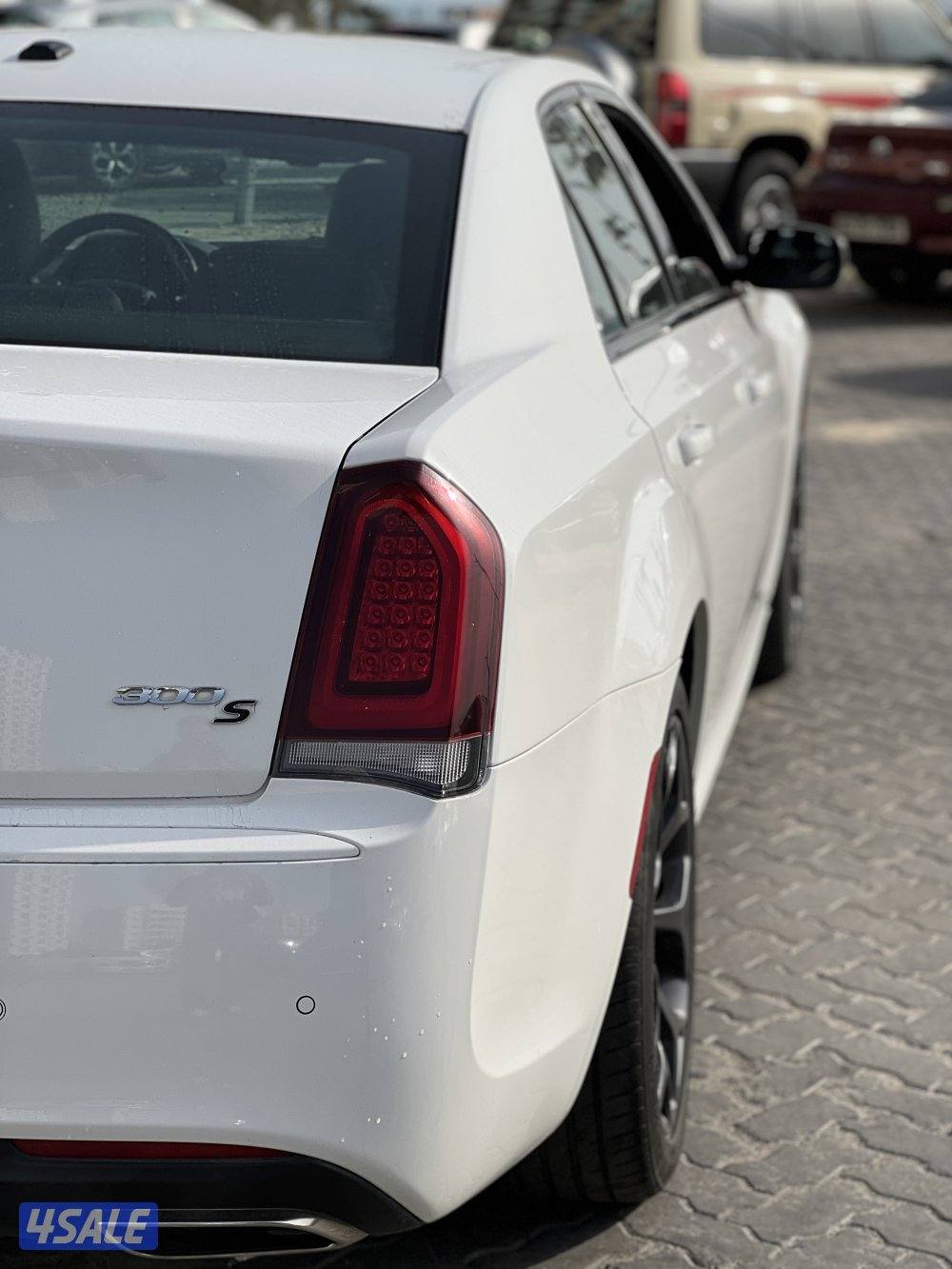 للبيع كرايزلر صبغ الوكالة3