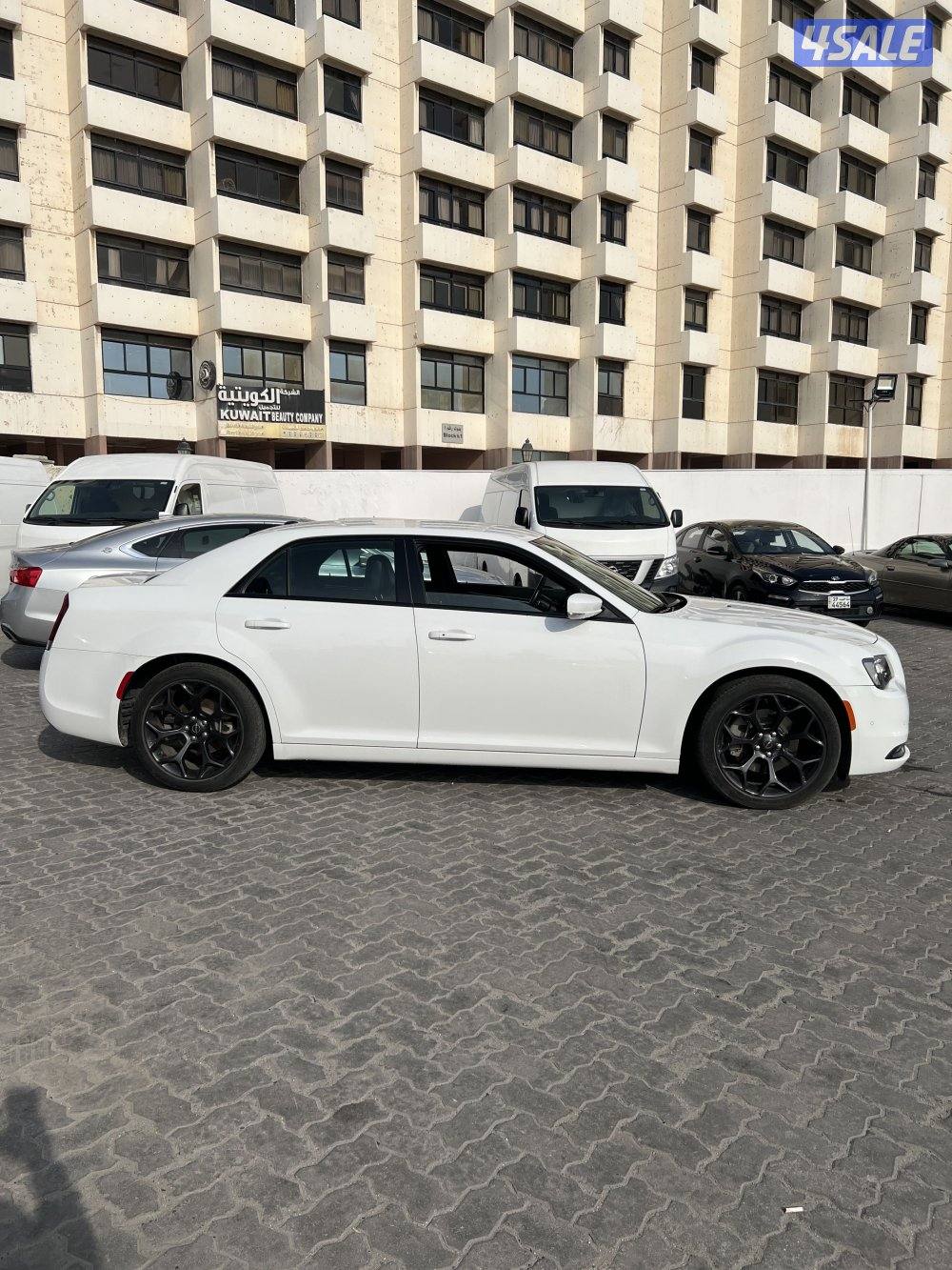 للبيع كرايزلر صبغ الوكالة8