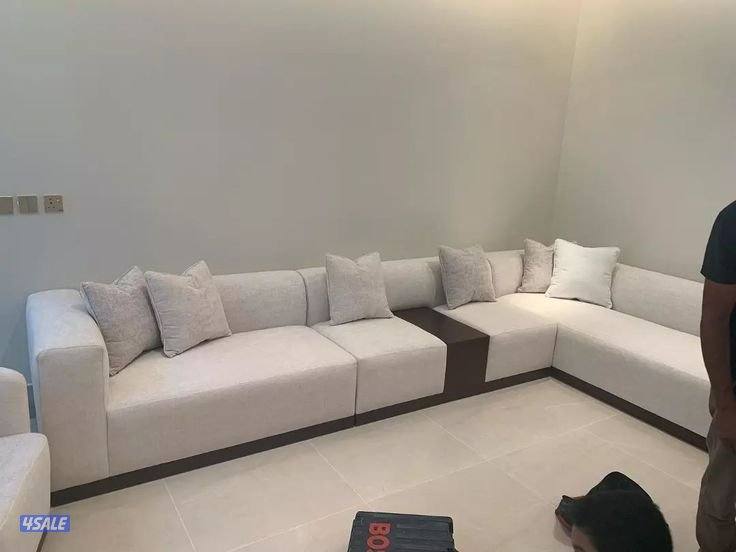 الضجيج مجمع غالرليا بوابة ٢او ٥ بجوار بوخمسين للسجاد قصر12