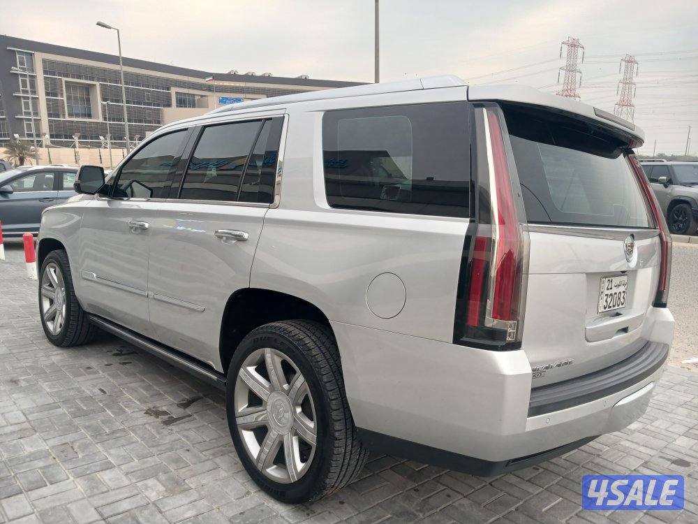 اسكاليد لابرتي موديل 20155