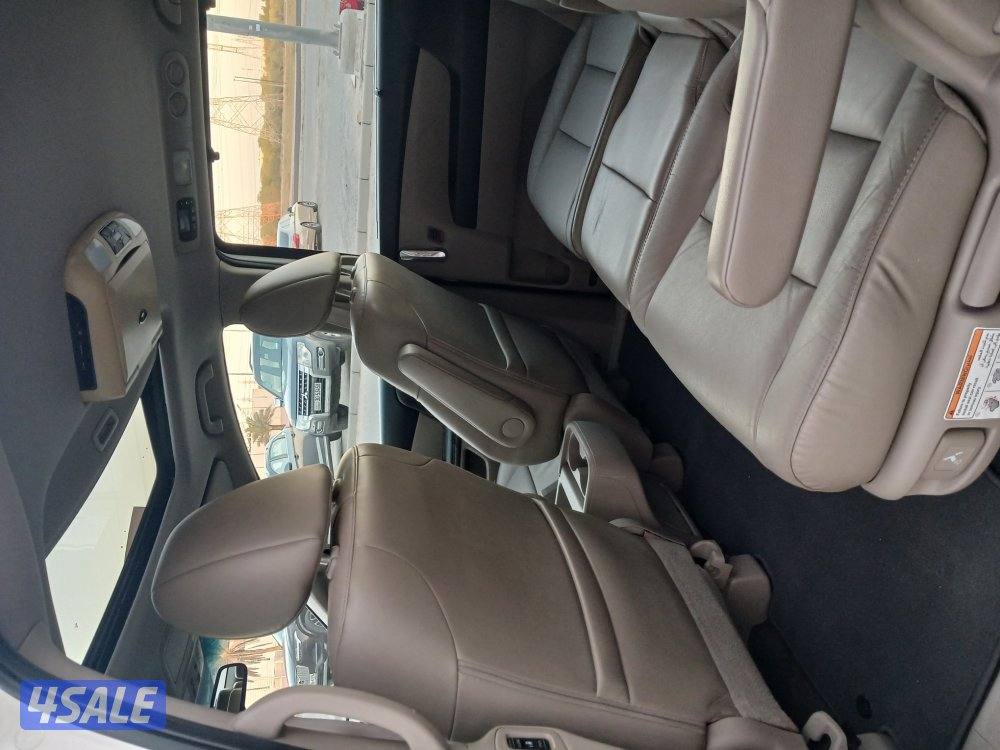 هوندا  اوديسي موديل 2015 الفل8