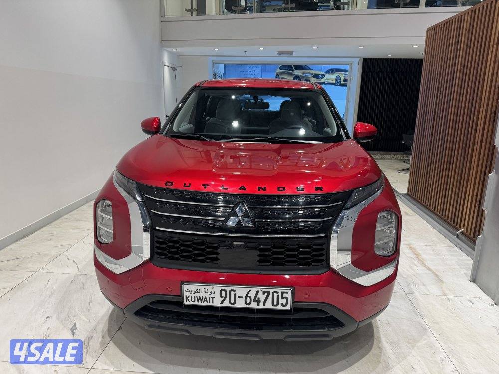 Mitsubishi outlander0