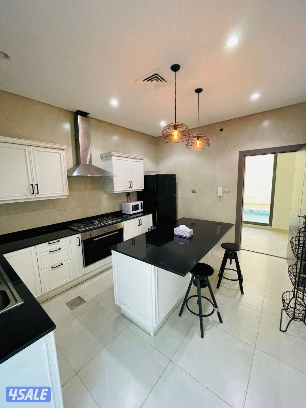 شاليه vip كامل مومقسوم عالبحر مباشر فخم واثاث راقي لاسنوي7