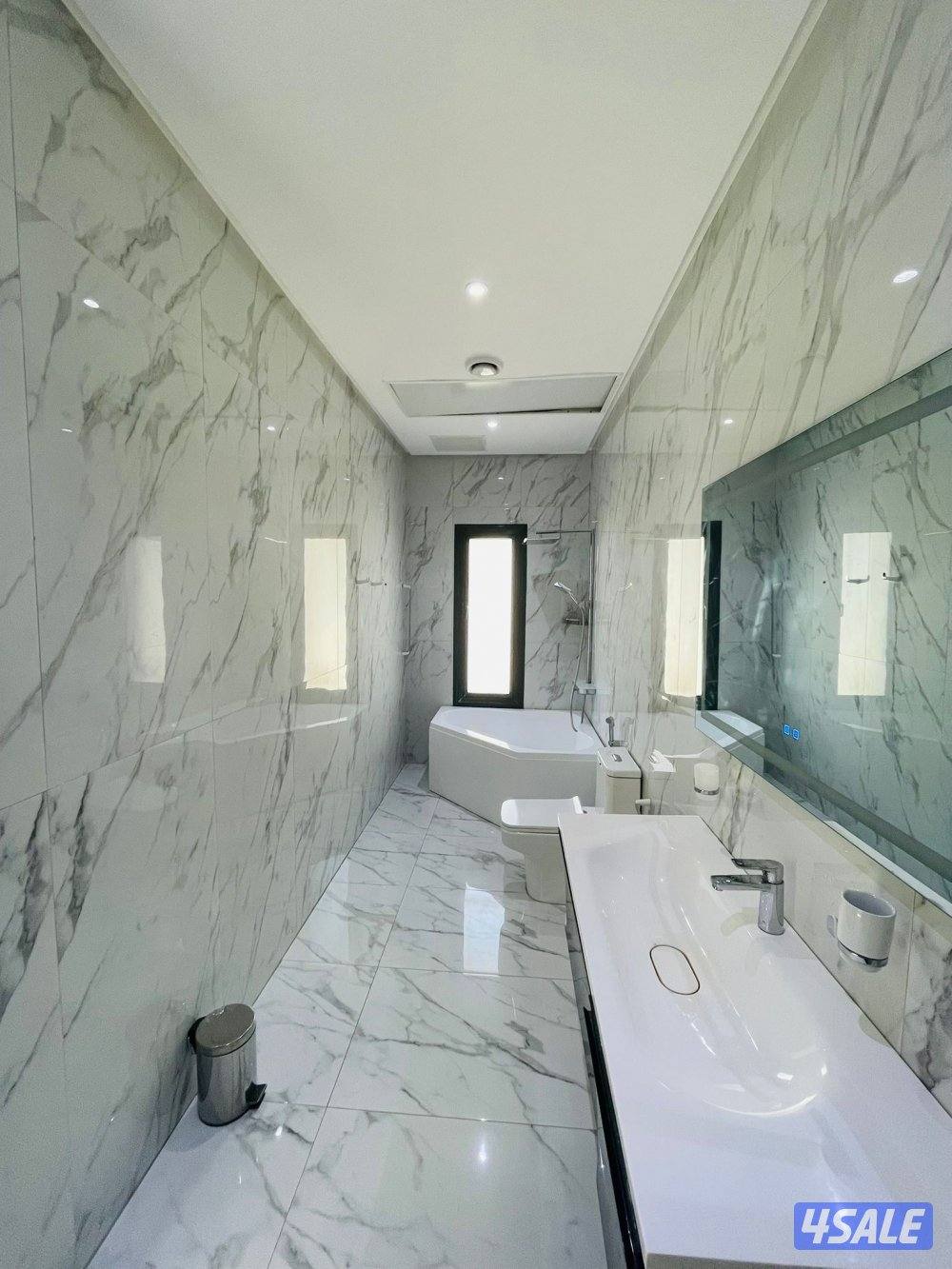 شاليه vip كامل مومقسوم عالبحر مباشر فخم واثاث راقي لاسنوي12