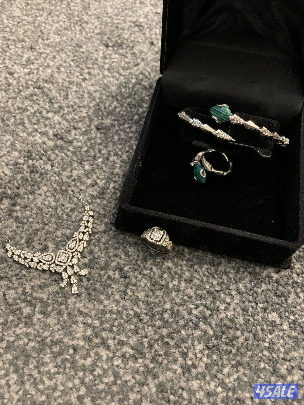 طقم فضه نسائي0