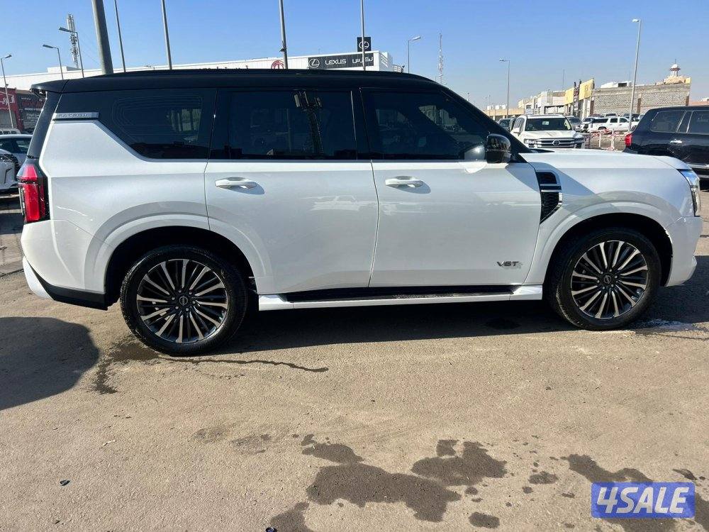 نيسان باترول V6T-بلاتنيوم .TURBO موديل 2025  ماشي 9000 k.m2