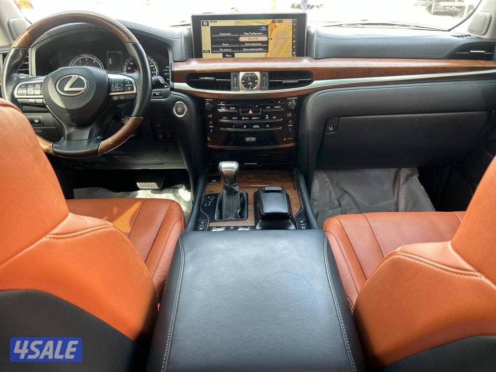 لكزس LX570 درجه اولى موديل 2016 ماشى 259.000 k.m  وارد الساير7